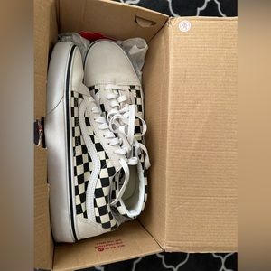 Women’s Old School Vans (lightly worn)